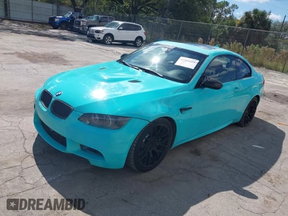 ✅ 2011 BMW M3 • VIN: WBSKG9C59BE645809 • Lot: 43564859. Wystawiony na IAAI z przebiegiem 129 374 mil. Bezpłatny archiwum sprzedaży aukcyjnych z USA i szczegółowy raport historii pojazdu na DreamBid. Zdjęcie 17.