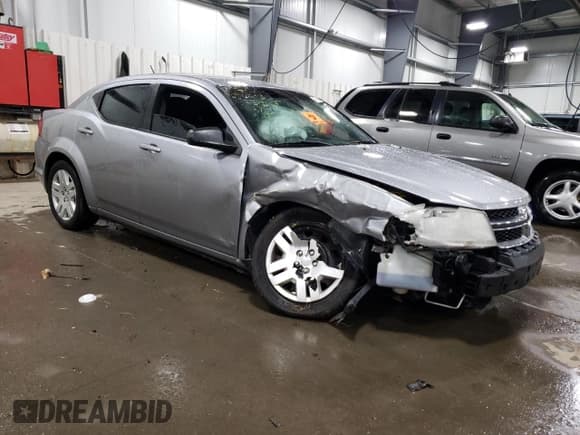 ✅ 2014 Dodge Avenger SE • VIN: 1C3CDZABXEN155711 • Лот: 79448804. Опубликован ранее на Copart с пробегом Не указан. Бесплатный доступ к архиву аукционных продаж из США и подробный отчёт об истории автомобиля на DreamBid. Изображение 4.