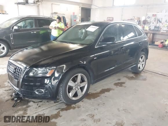✅ 2012 Audi Q5 Premium Plus • VIN: WA1DKAFP8CA005803 • Lot: 42285859. Wystawiony na IAAI z przebiegiem 131 906 mil. Bezpłatny archiwum sprzedaży aukcyjnych z USA i szczegółowy raport historii pojazdu na DreamBid. Zdjęcie 2.