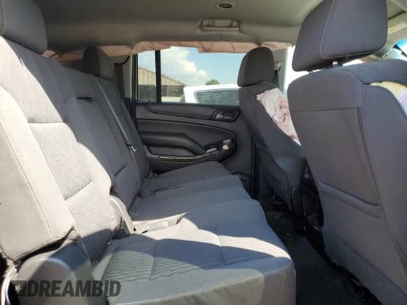 2018 Chevrolet Suburban LS с VIN 1GNSCGKC9JR153299, выставлен на аукционе Copart как лот 84071755 с пробегом 174 503 миль миль и Списание • Salvage title. История ставок и продаж доступна на DreamBid. Изображение 11.