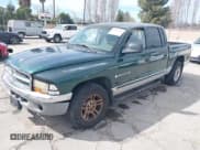 ✅ 2001 Dodge Dakota Sport • VIN: 1B7HL2AN81S281275 • Lot: 41693105. Wystawiony na IAAI z przebiegiem 276 182 mil. Bezpłatny archiwum sprzedaży aukcyjnych z USA i szczegółowy raport historii pojazdu na DreamBid. Zdjęcie 2.