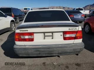 ✅ 1992 Volvo 900 GLS • VIN: YV1JS8832N1085799 • Lot: 50247355. Wystawiony na Copart z przebiegiem 195 527 mil. Bezpłatny archiwum sprzedaży aukcyjnych z USA i szczegółowy raport historii pojazdu na DreamBid. Zdjęcie 6.