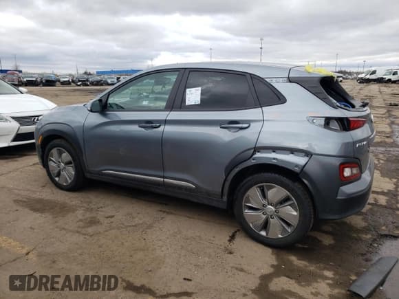 ✅ 2021 Hyundai Kona Limited • VIN: KM8K33AG9MU118555 • Лот: 43633154. Опубликован ранее на Copart с пробегом 31 083 миль. Бесплатный доступ к архиву аукционных продаж из США и подробный отчёт об истории автомобиля на DreamBid. Изображение 2.
