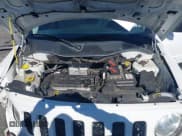 ✅ 2015 Jeep Patriot High Altitude • VIN: 1C4NJPFAXFD157788 • Lot: 43411123. Wystawiony na IAAI z przebiegiem 130 753 mil. Bezpłatny archiwum sprzedaży aukcyjnych z USA i szczegółowy raport historii pojazdu na DreamBid. Zdjęcie 10.