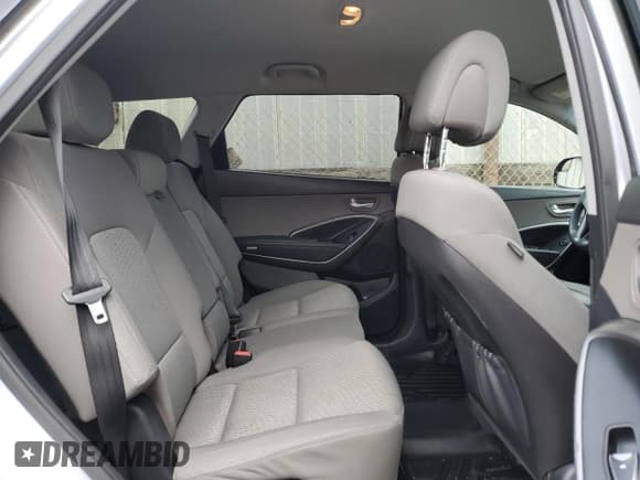 ✅ 2017 Hyundai Santa Fe SE • VIN: KM8SM4HF3HU192169 • Лот: 41246054. Опубликован ранее на Copart с пробегом 119 153 миль. Бесплатный доступ к архиву аукционных продаж из США и подробный отчёт об истории автомобиля на DreamBid. Изображение 11.