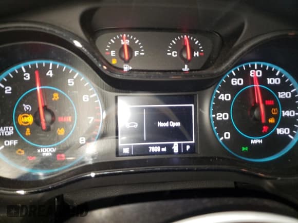 ✅ 2017 Chevrolet Cruze LT • VIN: 1G1BE5SM5H7205669 • Lot: 36700113. Listed on Copart with 7,809 mi. Free auction sales archive from the USA and detailed vehicle history report at DreamBid. Image 9.