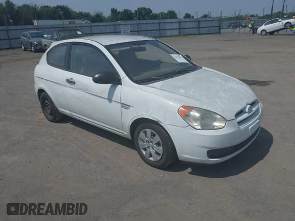✅ 2008 Hyundai Accent GS • VIN: KMHCM36C88U099705 • Лот: 42472863. Опубликован ранее на IAAI с пробегом 136 027 миль. Бесплатный доступ к архиву аукционных продаж из США и подробный отчёт об истории автомобиля на DreamBid. Изображение 1.