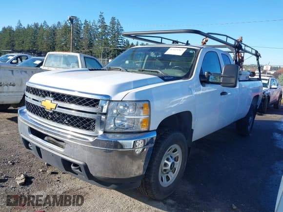 ✅ 2013 Chevrolet Silverado 2500HD Work Truck • VIN: 1GC2KVCG8DZ226796 • Lot: 43423367. Wystawiony na IAAI z przebiegiem 192 914 mil. Bezpłatny archiwum sprzedaży aukcyjnych z USA i szczegółowy raport historii pojazdu na DreamBid. Zdjęcie 17.
