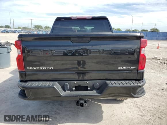 ✅ 2022 Chevrolet Silverado 1500 Custom • VIN: 3GCPABEK7NG580528 • Lot: 92401915. Listed on Copart with 30,801 mi. Free auction sales archive from the USA and detailed vehicle history report at DreamBid. Image 6.