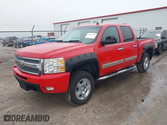 ✅ 2010 Chevrolet Silverado 1500 LTZ • VIN: 3GCRKTE3XAG207644 • Lot: 43536204. Wystawiony na IAAI z przebiegiem 161 149 mil. Bezpłatny archiwum sprzedaży aukcyjnych z USA i szczegółowy raport historii pojazdu na DreamBid. Zdjęcie 2.