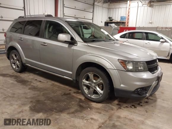 ✅ 2016 Dodge Journey Crossroad Plus • VIN: 3C4PDCGB8GT146526 • Лот: 43523924. Опубликован ранее на IAAI с пробегом 147 644 миль. Бесплатный доступ к архиву аукционных продаж из США и подробный отчёт об истории автомобиля на DreamBid. Изображение 1.