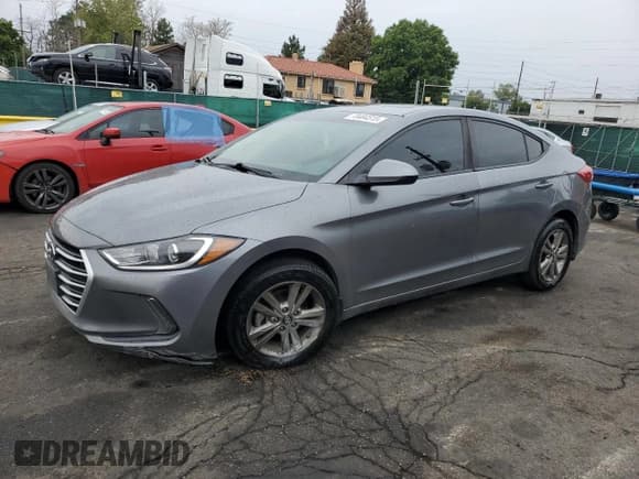 ✅ 2018 Hyundai Elantra Value Edition • VIN: 5NPD84LF4JH374410 • Лот: 70484515. Опубликован ранее на Copart с пробегом 93 857 миль. Бесплатный доступ к архиву аукционных продаж из США и подробный отчёт об истории автомобиля на DreamBid. Изображение 1.