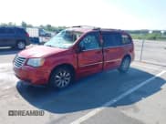 ✅ 2009 Chrysler Town & Country Touring • VIN: 2A8HR54X49R661362 • Lot: 42780965. Listed on IAAI with 84,210 mi. Free auction sales archive from the USA and detailed vehicle history report at DreamBid. Image 2.