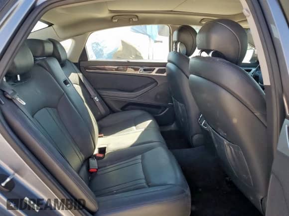 2015 Hyundai Genesis 3.8L с VIN KMHGN4JE9FU018804, выставлен на аукционе Copart как лот 90504075 с пробегом 74 278 миль миль и Списание • Salvage title. История ставок и продаж доступна на DreamBid. Изображение 10.