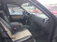 ✅ 2009 Ford Explorer Sport Trac Limited • VIN: 1FMEU33E29UA11862 • Lot: 42360950. Wystawiony na IAAI z przebiegiem 204 530 mil. Bezpłatny archiwum sprzedaży aukcyjnych z USA i szczegółowy raport historii pojazdu na DreamBid. Zdjęcie 5.