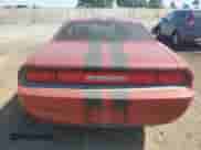 2010 Dodge Challenger SE z VIN 2B3CJ4DV0AH270190, wystawiony jako Copart lot #72427274 z przebiegiem 214 631 mil mil oraz Szkoda całkowita • Salvage title. Historia ofert i sprzedaży dostępna na DreamBid. Obrazek 6.