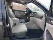 2018 Hyundai Tucson SEL Plus z VIN KM8J3CA49JU719266, wystawiony jako IAAI lot #43511783 z przebiegiem 187 021 mil mil oraz . Historia ofert i sprzedaży dostępna na DreamBid. Obrazek 5.