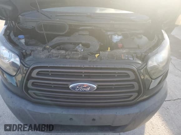 ✅ 2017 Ford Transit XL • VIN: 1FBZX2ZM5HKB42630 • Lot: 64977975. Wystawiony na Copart z przebiegiem 78 235 mil. Bezpłatny archiwum sprzedaży aukcyjnych z USA i szczegółowy raport historii pojazdu na DreamBid. Zdjęcie 12.