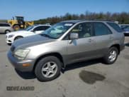 ✅ 2001 Lexus RX 300 • VIN: JTJHF10U010194909 • Lot: 70908034. Wystawiony na Copart z przebiegiem 169 881 mil. Bezpłatny archiwum sprzedaży aukcyjnych z USA i szczegółowy raport historii pojazdu na DreamBid. Zdjęcie 1.