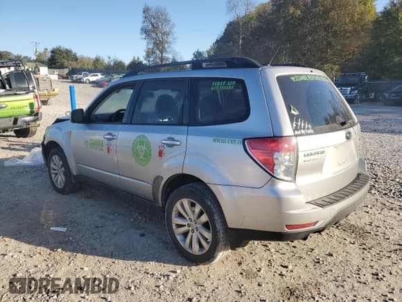 ✅ 2013 Subaru Forester X Premium • VIN: JF2SHADC8DH431576 • Lot: 82698445. Listed on Copart with 149,685 mi. Free auction sales archive from the USA and detailed vehicle history report at DreamBid. Image 2.