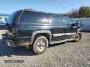 ✅ 2002 Chevrolet Suburban LT • VIN: 3GNGC26G22G287790 • Лот: 82716634. Опубликован ранее на Copart с пробегом 195 790 миль. Бесплатный доступ к архиву аукционных продаж из США и подробный отчёт об истории автомобиля на DreamBid. Изображение 3.