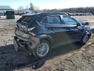 2020 Hyundai Kona SEL Plus z VIN KM8K6CAA3LU522145, wystawiony jako Copart lot #37301643 z przebiegiem 34 350 mil mil oraz . Historia ofert i sprzedaży dostępna na DreamBid. Obrazek 3.