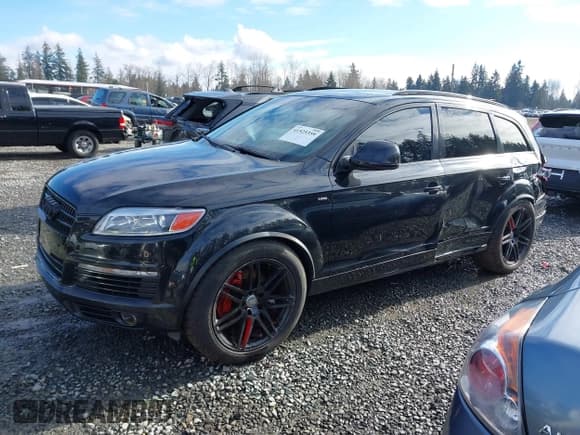 ✅ 2007 Audi Q7 Premium • VIN: WA1EV74L77D076445 • Lot: 41525359. Wystawiony na IAAI z przebiegiem 175 563 mil. Bezpłatny archiwum sprzedaży aukcyjnych z USA i szczegółowy raport historii pojazdu na DreamBid. Zdjęcie 14.