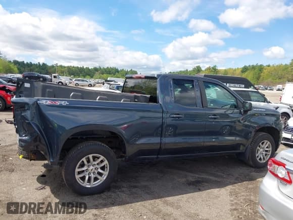 ✅ 2019 Chevrolet Silverado 1500 RST • VIN: 1GCRYEED8KZ248956 • Lot: 42172921. Wystawiony na IAAI z przebiegiem 63 811 mil. Bezpłatny archiwum sprzedaży aukcyjnych z USA i szczegółowy raport historii pojazdu na DreamBid. Zdjęcie 14.