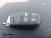 ✅ 2018 Dodge Charger SXT Plus • VIN: 2C3CDXHG6JH238805 • Лот: 42995074. Опубликован ранее на IAAI с пробегом 119 297 миль. Бесплатный доступ к архиву аукционных продаж из США и подробный отчёт об истории автомобиля на DreamBid. Изображение 11.