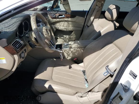 ✅ 2012 Mercedes-Benz CLS 550 • VIN: WDDLJ7DB0CA051341 • Lot: 50419345. Wystawiony na Copart z przebiegiem 202 096 mil. Bezpłatny archiwum sprzedaży aukcyjnych z USA i szczegółowy raport historii pojazdu na DreamBid. Zdjęcie 7.