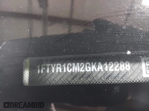 ✅ 2016 Ford Transit Cargo • VIN: 1FTYR1CM2GKA12288 • Lot: 41752611. Wystawiony na IAAI z przebiegiem 238 715 mil. Bezpłatny archiwum sprzedaży aukcyjnych z USA i szczegółowy raport historii pojazdu na DreamBid. Zdjęcie 17.