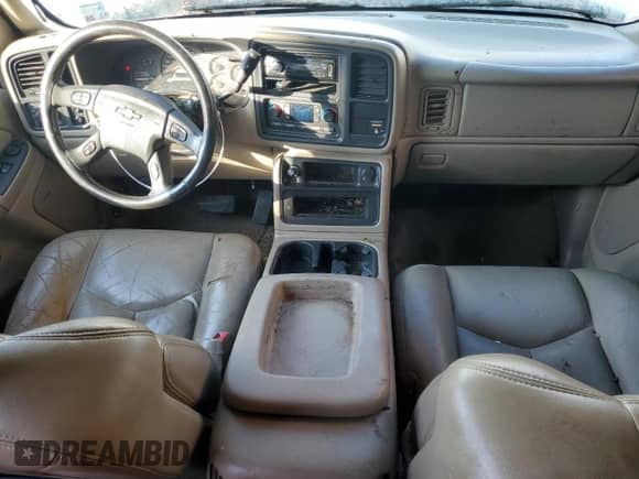 ✅ 2003 Chevrolet Silverado 1500 LS • VIN: 2GCEC19T131197995 • Lot: 69527004. Wystawiony na Copart z przebiegiem 197 471 mil mil. Skorzystaj z bezpłatnego archiwum sprzedaży aukcyjnych z USA i zobacz szczegółowy raport historii pojazdu na DreamBid. Zdjęcie 8.