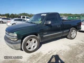 ✅ 2001 Chevrolet Silverado 1500 LS • VIN: 1GCEC14V21Z247090 • Lot: 71473524. Wystawiony na Copart z przebiegiem 145 247 mil mil. Skorzystaj z bezpłatnego archiwum sprzedaży aukcyjnych z USA i zobacz szczegółowy raport historii pojazdu na DreamBid. Zdjęcie 1.