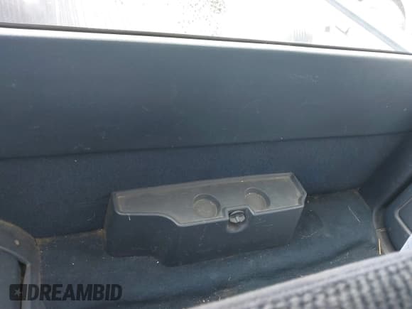 ✅ 1996 Chevrolet S-10 LS • VIN: 1GCCS1943T8226302 • Лот: 41879195. Опубликован ранее на IAAI с пробегом 337 835 миль. Бесплатный доступ к архиву аукционных продаж из США и подробный отчёт об истории автомобиля на DreamBid. Изображение 8.