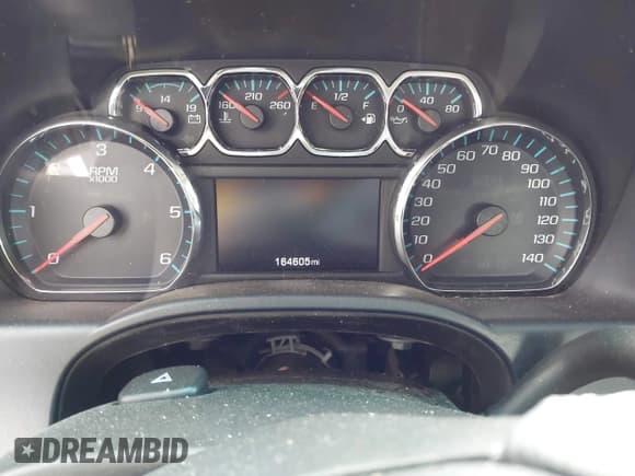 ✅ 2018 Chevrolet Silverado 1500 LT • VIN: 3GCPCREH4JG176023 • Лот: 42414198. Опубликован ранее на IAAI с пробегом 164 605 миль. Бесплатный доступ к архиву аукционных продаж из США и подробный отчёт об истории автомобиля на DreamBid. Изображение 7.