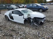 ✅ 2010 Audi R8 5.2L • VIN: WUAANAFG9AN001607 • Lot: 76276144. Wystawiony na Copart z przebiegiem 68 700 mil. Bezpłatny archiwum sprzedaży aukcyjnych z USA i szczegółowy raport historii pojazdu na DreamBid. Zdjęcie 4.