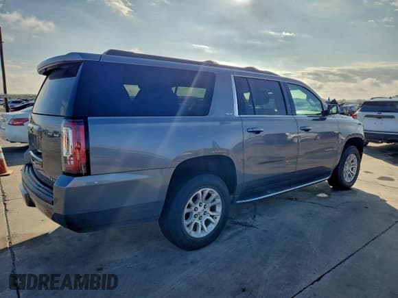 ✅ 2018 GMC Yukon XL SLT • VIN: 1GKS2GKC6JR226810 • Lot: 91741975. Listed on Copart with 93,000 mi. Free auction sales archive from the USA and detailed vehicle history report at DreamBid. Image 3.