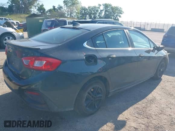 2017 Chevrolet Cruze LT с VIN 1G1BD5SM4H7133642, выставлен на аукционе IAAI как лот 42706107 с пробегом 81 686 миль миль и . История ставок и продаж доступна на DreamBid. Изображение 4.