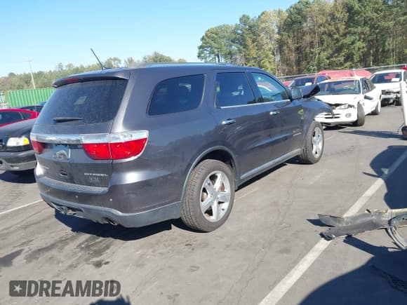 ✅ 2013 Dodge Durango Citadel • VIN: 1C4SDJET5DC699913 • Lot: 43514496. Wystawiony na IAAI z przebiegiem 142 121 mil. Bezpłatny archiwum sprzedaży aukcyjnych z USA i szczegółowy raport historii pojazdu na DreamBid. Zdjęcie 4.