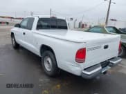 ✅ 1997 Dodge Dakota • VIN: 1B7GL23Y9VS240999 • Lot: 42397071. Wystawiony na IAAI z przebiegiem 235 684 mil. Bezpłatny archiwum sprzedaży aukcyjnych z USA i szczegółowy raport historii pojazdu na DreamBid. Zdjęcie 3.