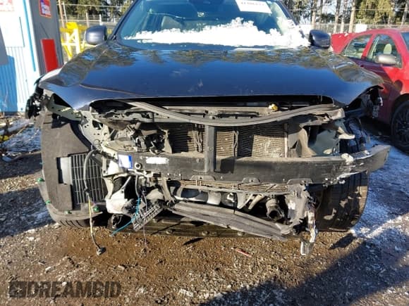 ✅ 2017 Volvo XC90 Momentum • VIN: YV4102XK8H1109106 • Lot: 41486173. Listed on IAAI with 99,060 mi. Free auction sales archive from the USA and detailed vehicle history report at DreamBid. Image 6.