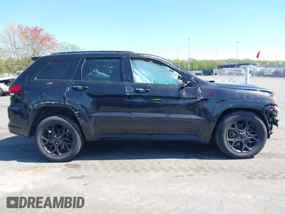 ✅ 2021 Jeep Grand Cherokee Limited • VIN: 1C4RJFBG5MC671721 • Lot: 42129371. Wystawiony na IAAI z przebiegiem 23 900 mil. Bezpłatny archiwum sprzedaży aukcyjnych z USA i szczegółowy raport historii pojazdu na DreamBid. Zdjęcie 13.