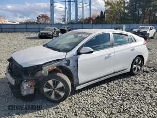 ✅ 2019 Hyundai Ioniq • VIN: KMHC65LD6KU169261 • Lot: 77107134. Wystawiony na Copart z przebiegiem 54 616 mil. Bezpłatny archiwum sprzedaży aukcyjnych z USA i szczegółowy raport historii pojazdu na DreamBid. Zdjęcie 1.