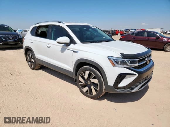 ✅ 2024 Volkswagen Taos SEL • VIN: 3VV4X7B26RM067072 • Лот: 61303785. Опубликован ранее на Copart с пробегом 10 267 миль. Бесплатный доступ к архиву аукционных продаж из США и подробный отчёт об истории автомобиля на DreamBid. Изображение 4.