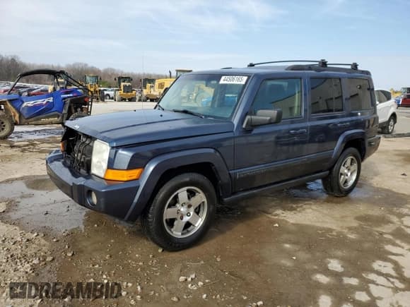 ✅ 2009 Jeep Commander Sport • VIN: 1J8HG48K19C538464 • Lot: 44506165. Wystawiony na Copart z przebiegiem 185 546 mil. Bezpłatny archiwum sprzedaży aukcyjnych z USA i szczegółowy raport historii pojazdu na DreamBid. Zdjęcie 1.