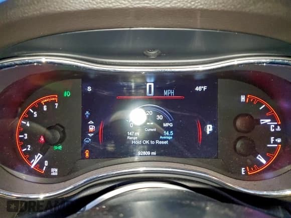 ✅ 2014 Dodge Durango R/T • VIN: 1C4SDJCT7EC477572 • Лот: 93934435. Опубликован ранее на Copart с пробегом 92 809 миль. Бесплатный доступ к архиву аукционных продаж из США и подробный отчёт об истории автомобиля на DreamBid. Изображение 9.