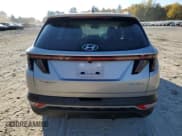 ✅ 2023 Hyundai Tucson SEL Convenience • VIN: KM8JFCA16PU091639 • Lot: 77414574. Wystawiony na Copart z przebiegiem 10 990 mil. Bezpłatny archiwum sprzedaży aukcyjnych z USA i szczegółowy raport historii pojazdu na DreamBid. Zdjęcie 6.
