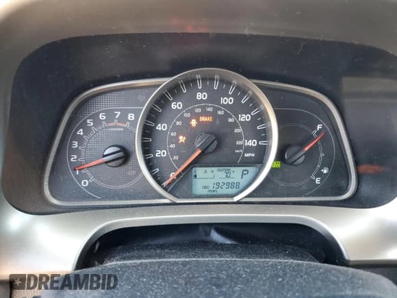 ✅ 2013 Toyota RAV4 LE • VIN: JTMBFREV9D5005769 • Лот: 92500195. Опубликован ранее на Copart с пробегом 192 988 миль. Бесплатный доступ к архиву аукционных продаж из США и подробный отчёт об истории автомобиля на DreamBid. Изображение 9.