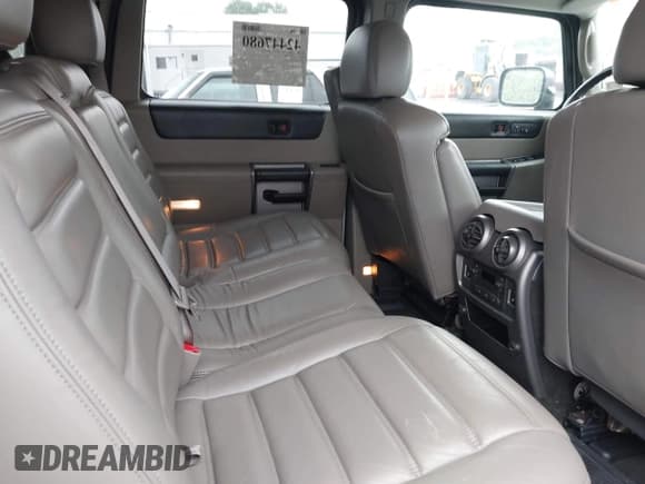 ✅ 2004 Hummer H2 • VIN: 5GRGN23U94H106012 • Лот: 42447680. Опубликован ранее на IAAI с пробегом 67 800 миль. Бесплатный доступ к архиву аукционных продаж из США и подробный отчёт об истории автомобиля на DreamBid. Изображение 8.