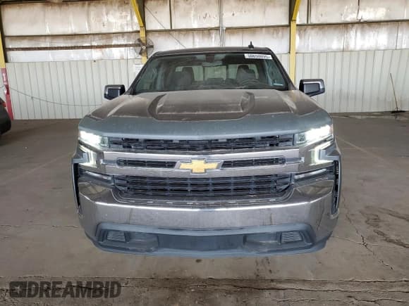 ✅ 2019 Chevrolet Silverado 1500 LT • VIN: 1GCRWCED4KZ221781 • Lot: 50650095. Wystawiony na Copart z przebiegiem 101 738 mil. Bezpłatny archiwum sprzedaży aukcyjnych z USA i szczegółowy raport historii pojazdu na DreamBid. Zdjęcie 5.